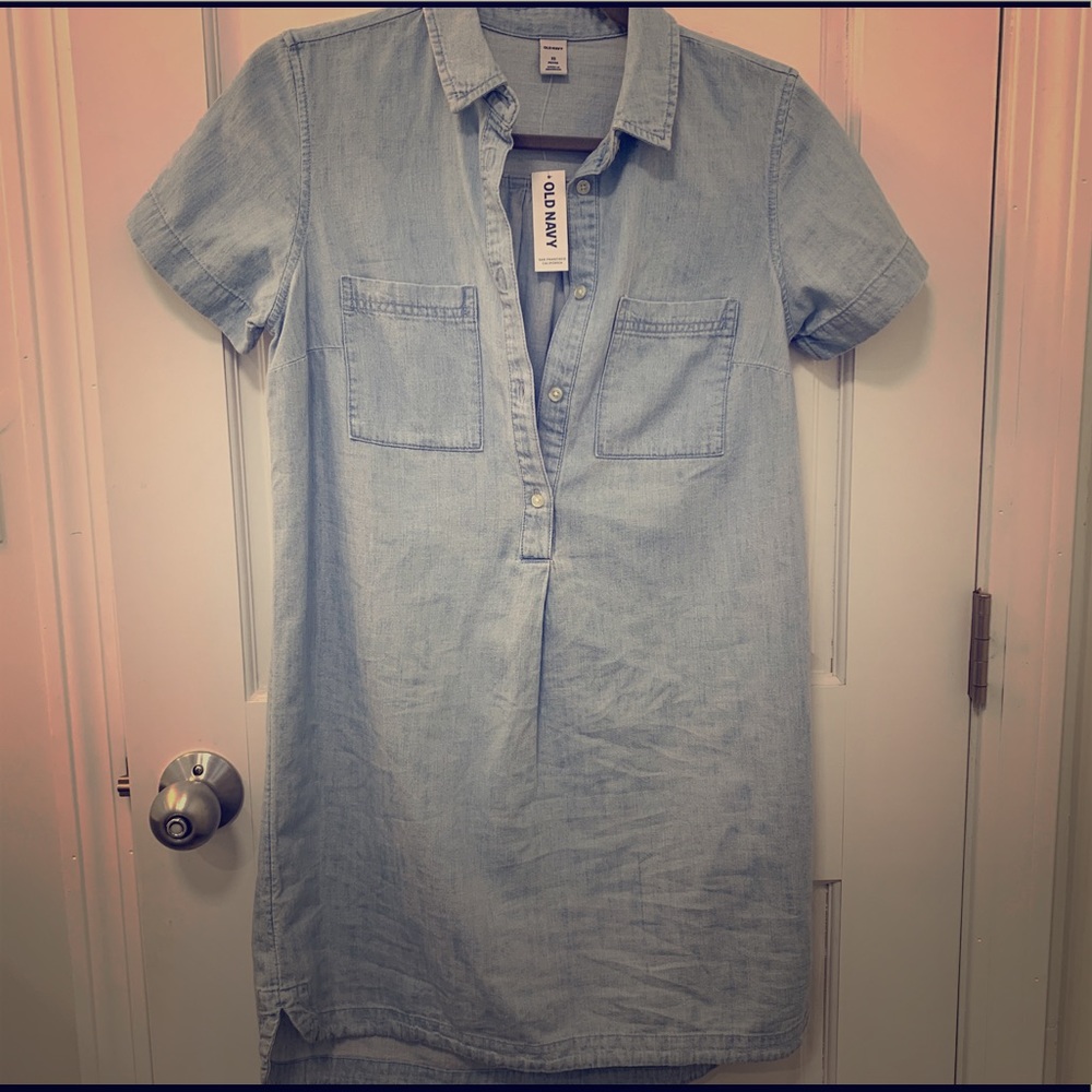Old Navy Lightweight Chambray Dress